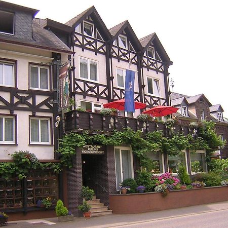 Hotel Zur Winzergenossenschaft Ernst Luaran gambar